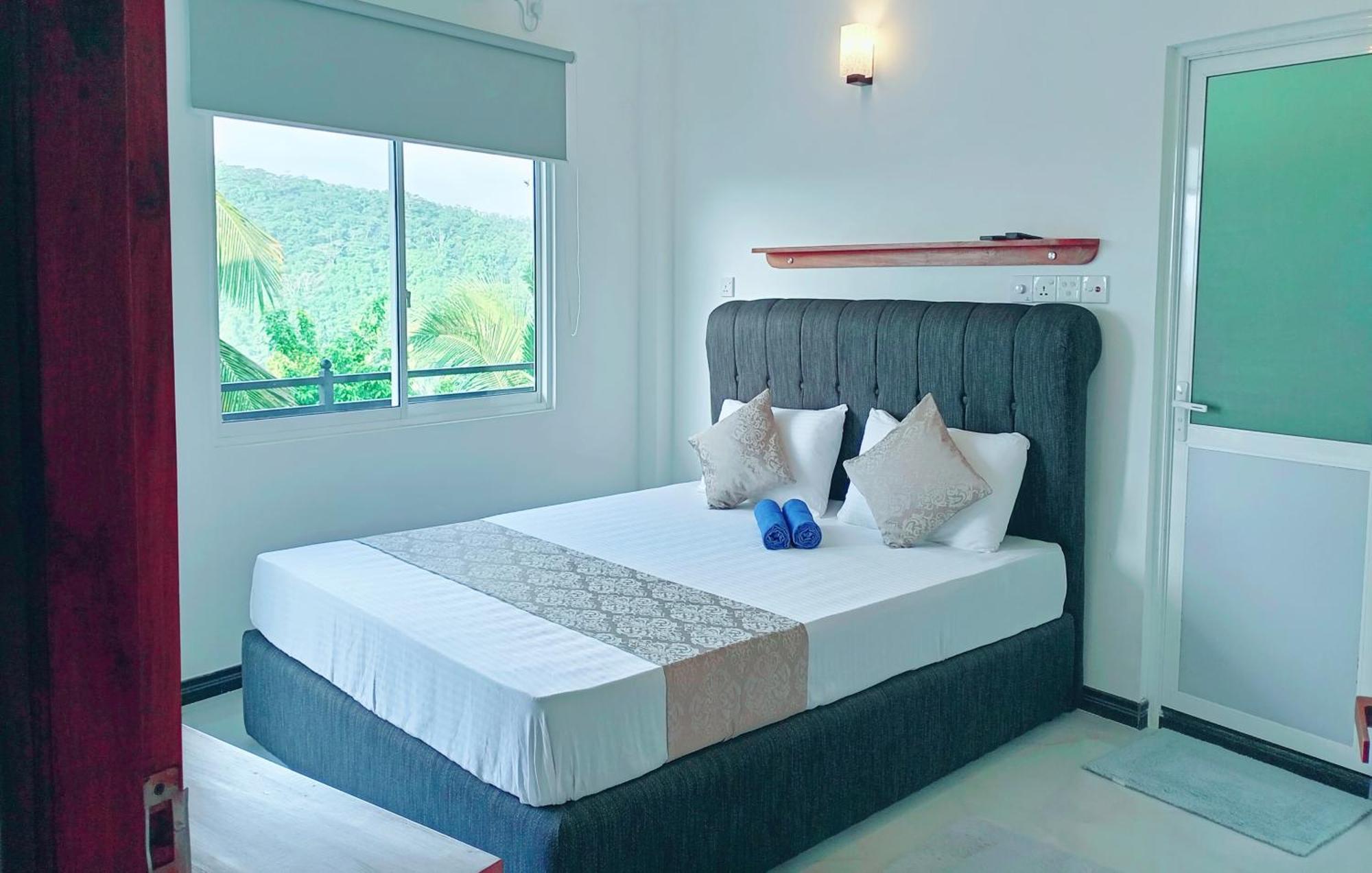 Mountain View Hotell Kandy Exteriör bild