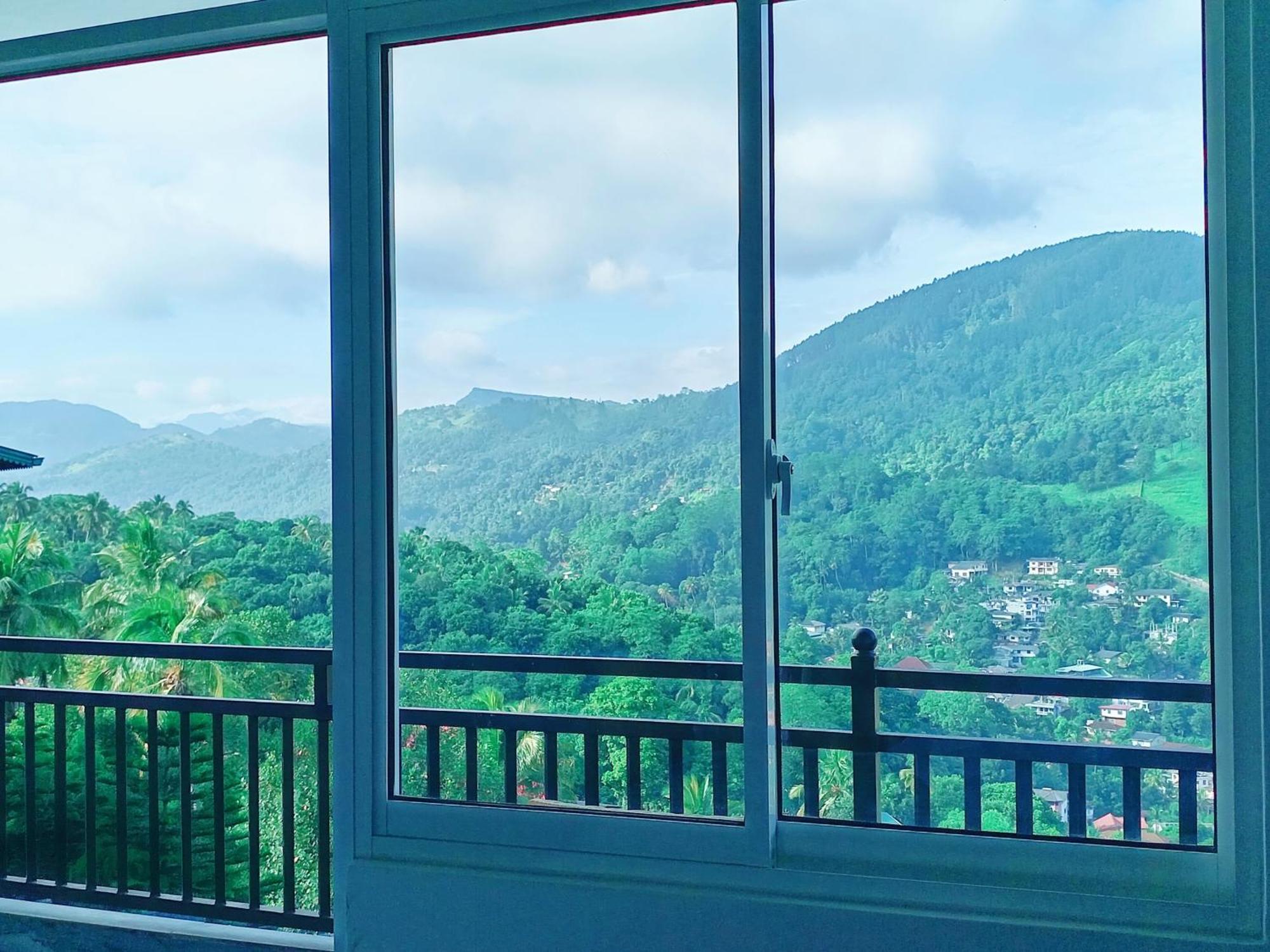 Mountain View Hotell Kandy Exteriör bild