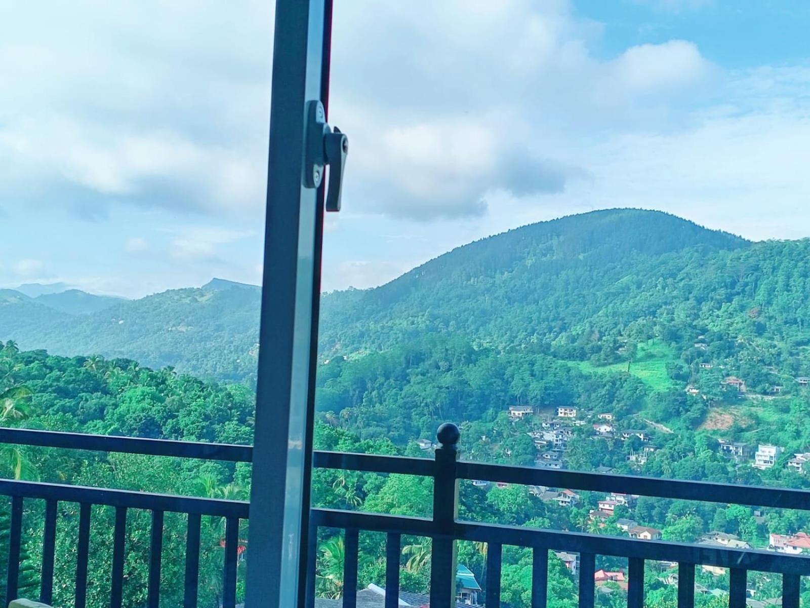 Mountain View Hotell Kandy Exteriör bild